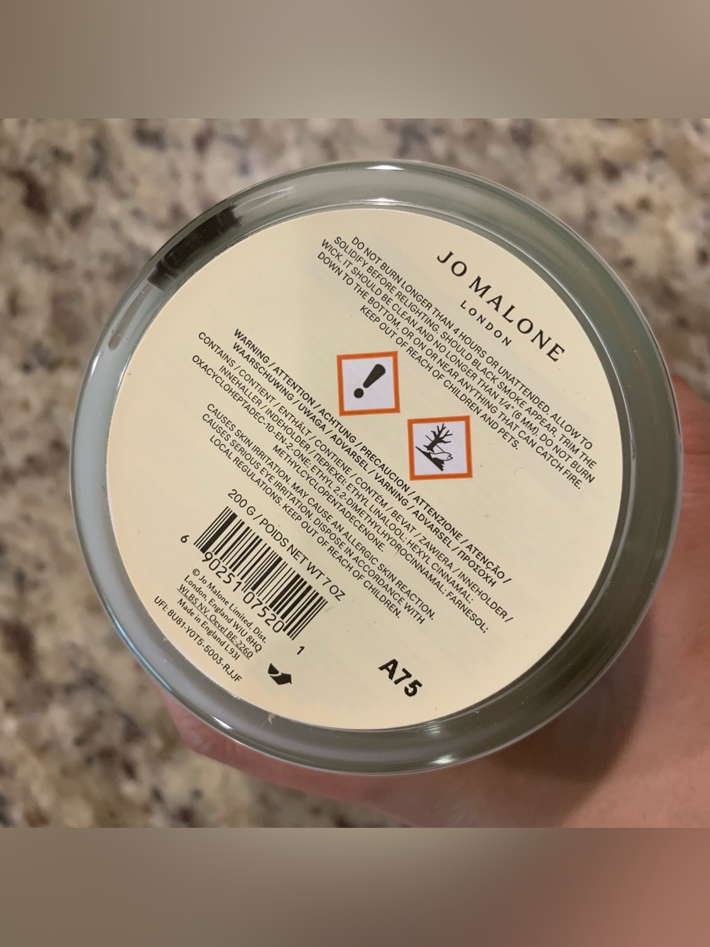 NEW Jo Malone Wild Bluebell Scented Candle 200g  7oz. Sealed - Picture 2 of 3